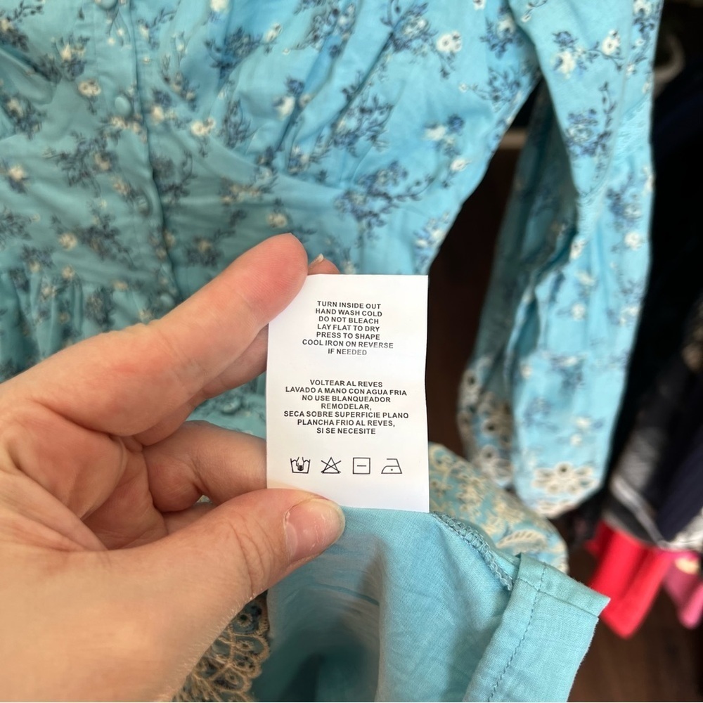 Anthropologie / A Collective Story Embroidered Balloon Sleeve Eyelet Dress XS - Picture 13 of 14